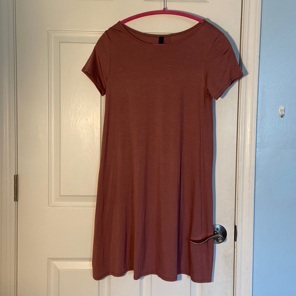 Pink T-shirt dress